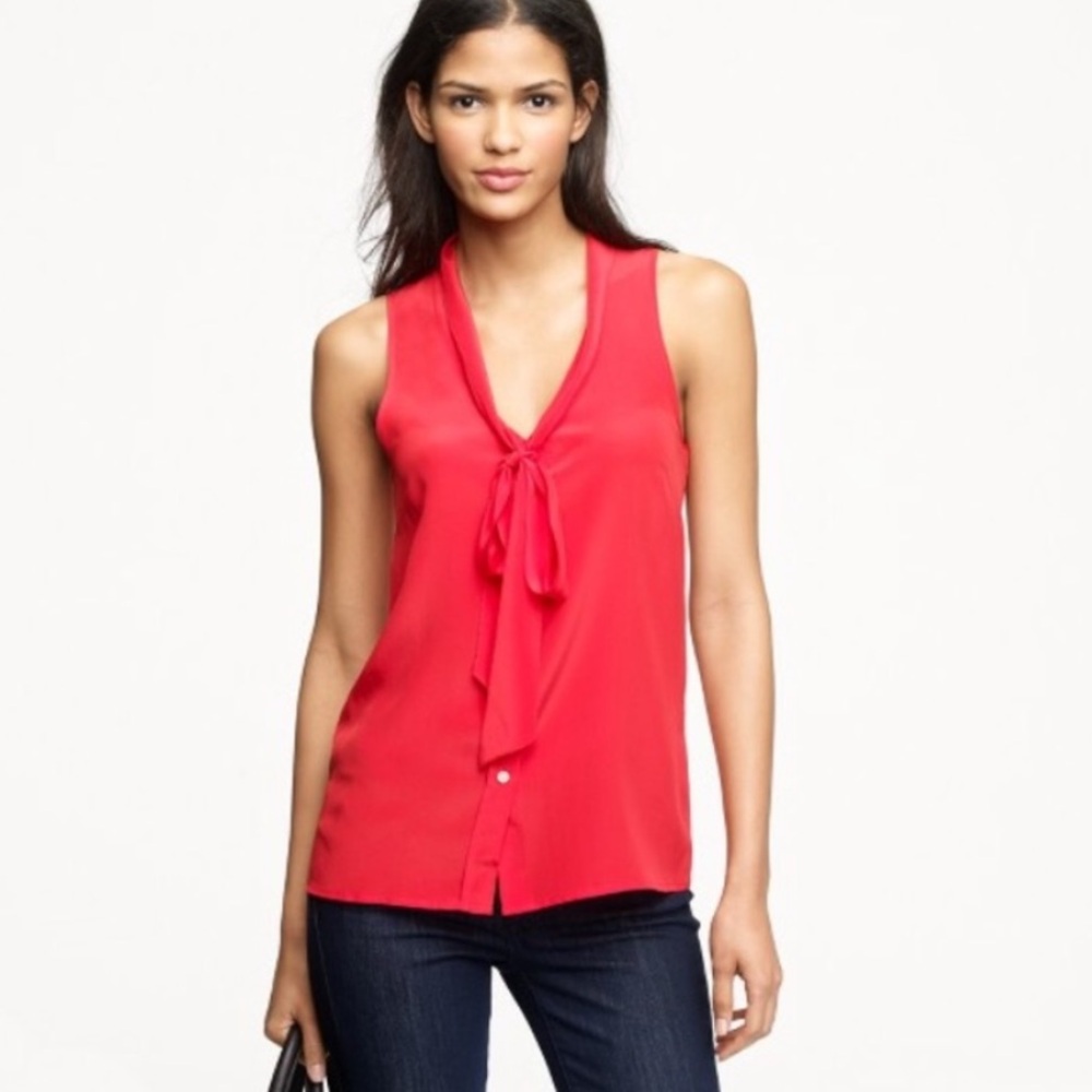 J. Crew silk tie neck sleeveless top blouse in Red 100% Silk Size 10